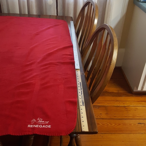 Aircraft blanket and towels NWOT - Picture 4 of 6